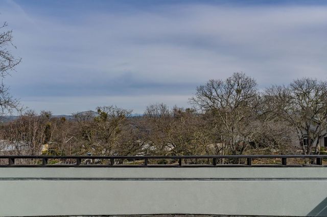 2302 Lake View Cir, Valley Springs, CA 95252