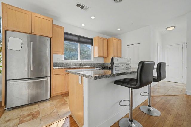 2302 Lake View Cir, Valley Springs, CA 95252