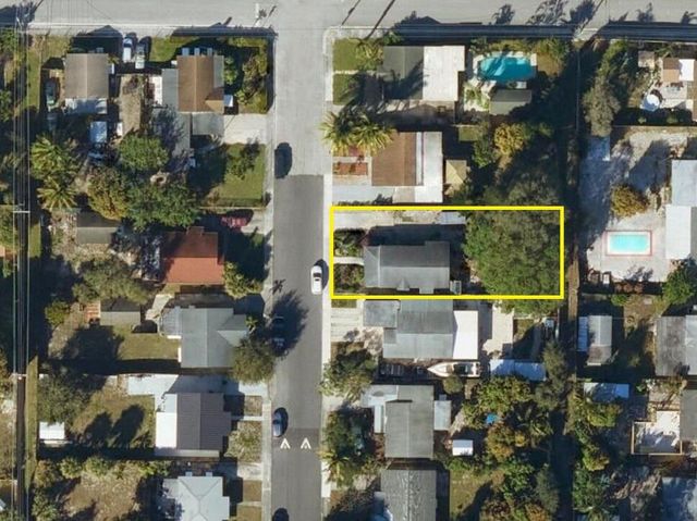 522 N B Street, Lake Worth Beach, FL 33460