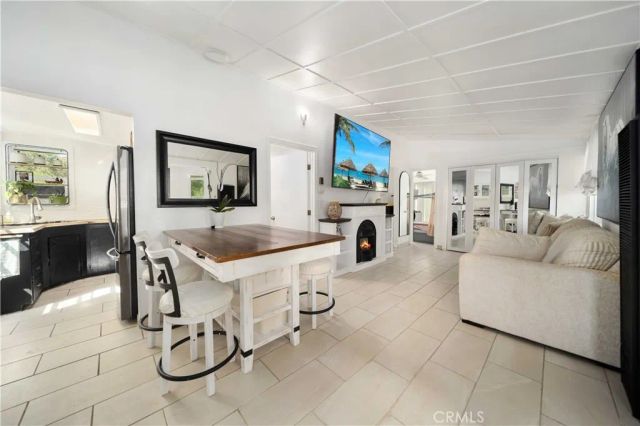 43747 Sylvan Drive, Lake Hughes, CA 93532