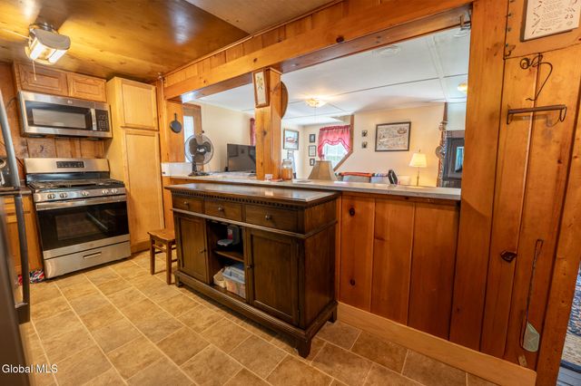 233 North Shore Road, Caroga, NY 12032
