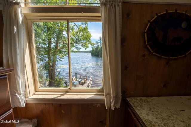 233 North Shore Road, Caroga, NY 12032