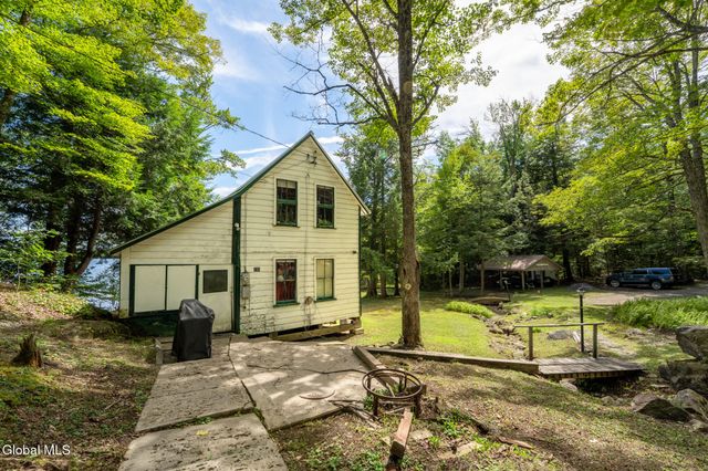 233 North Shore Road, Caroga, NY 12032