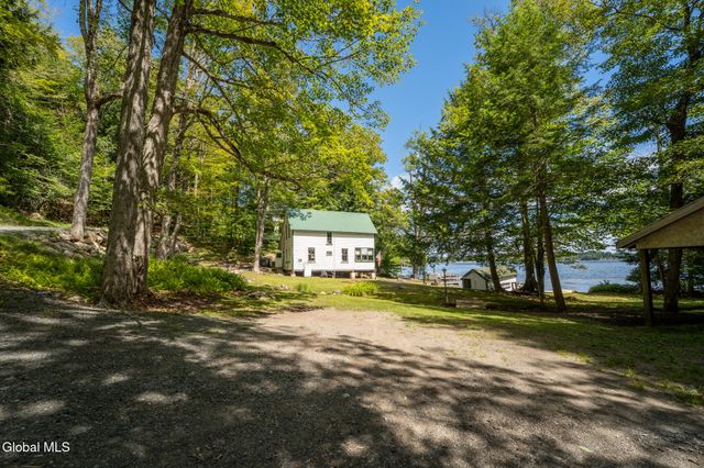 233 North Shore Road, Caroga, NY 12032