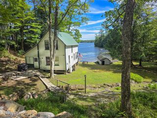 233 North Shore Road, Caroga, NY 12032