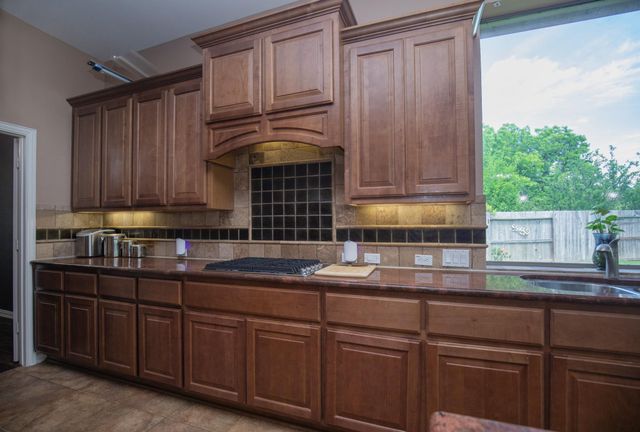 8207 Otter Creek Way, Missouri City, TX 77459