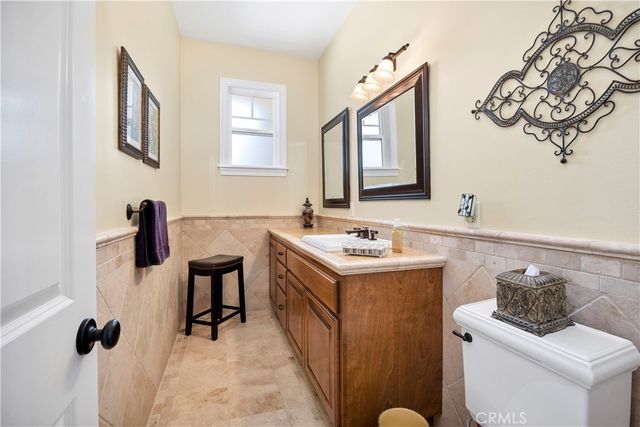 39968 39968 Calle Breve, Temecula, CA 92592