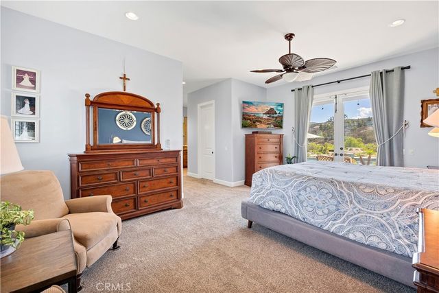 39968 39968 Calle Breve, Temecula, CA 92592