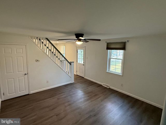 51 WHITE ST, Mount Holly, NJ 08060