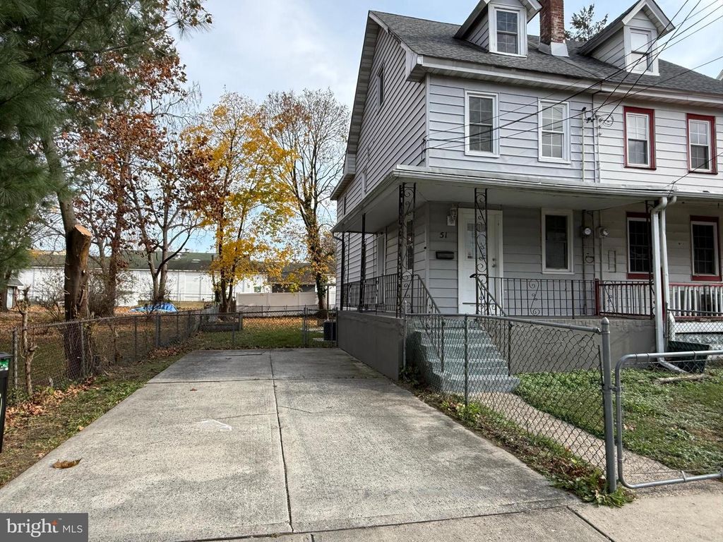 51 WHITE ST, Mount Holly, NJ 08060