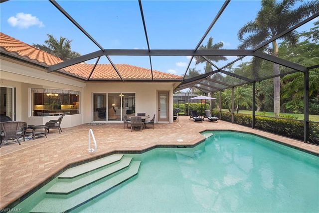 10053 Lions Bay CT, Naples, FL 34120