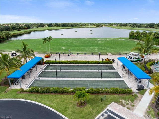 10053 Lions Bay CT, Naples, FL 34120
