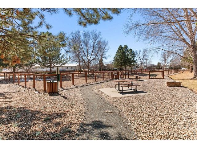 2011 Grays Peak Dr 204, Loveland, CO 80538