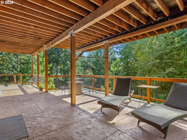 8755 Se KINGSWOOD Way, Damascus, OR 97089