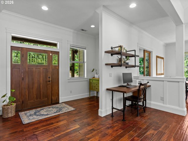 8755 Se KINGSWOOD Way, Damascus, OR 97089
