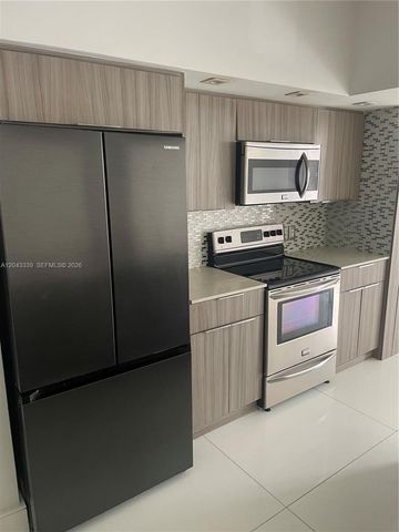 3155 NE 184th Street 8105, Aventura, FL 33160