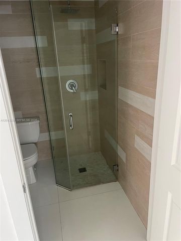 3155 NE 184th Street 8105, Aventura, FL 33160