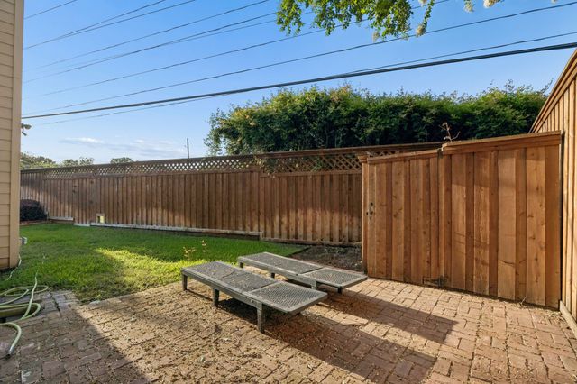 4115 Rive Lane, Addison, TX 75001