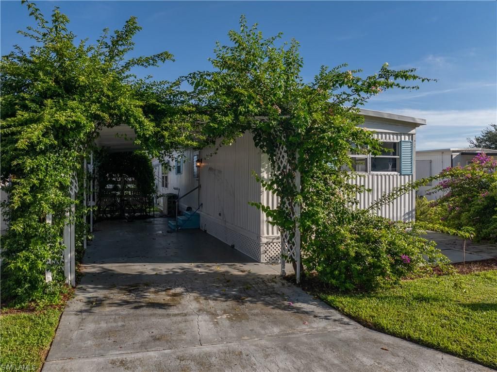 2012 S Olga DR 28, FORT MYERS, FL 33905 — photo 2