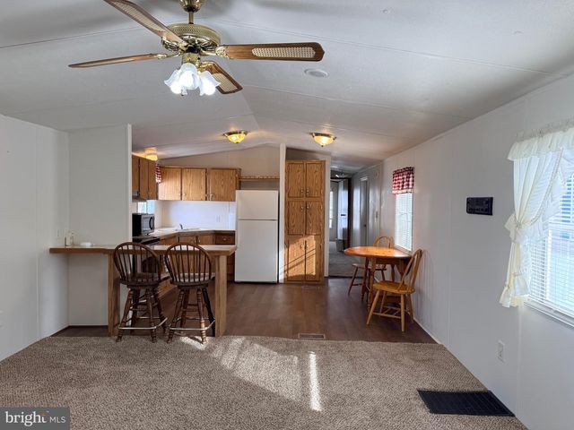 124 DAWN ST, Quarryville, PA 17566