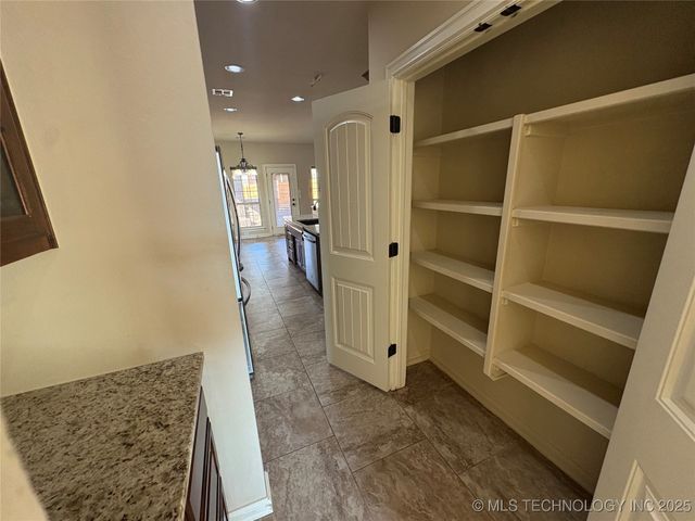 6079 E 143rd Street S, Bixby, OK 74008