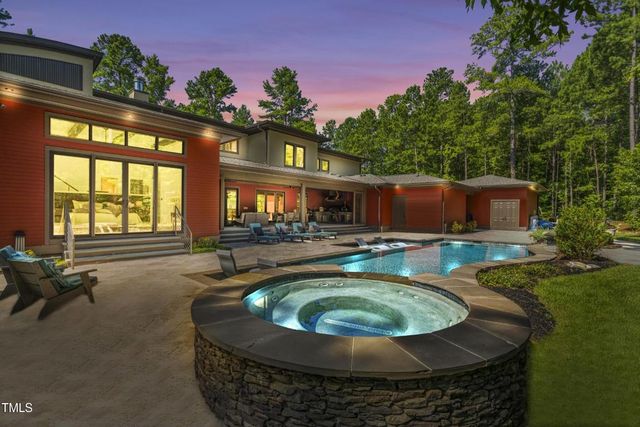 261 Lexington Dr, Apex, NC 27523