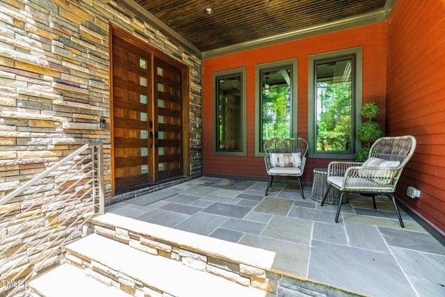 261 Lexington Dr, Apex, NC 27523