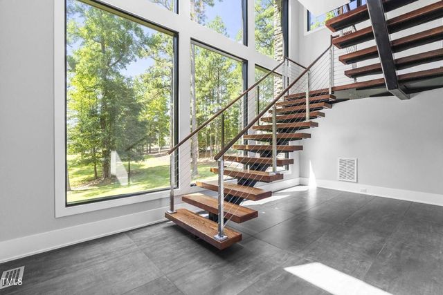 261 Lexington Dr, Apex, NC 27523