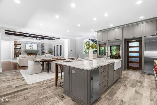 261 Lexington Dr, Apex, NC 27523