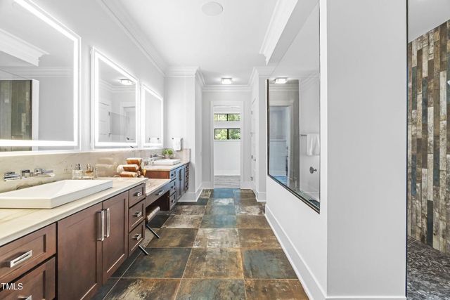 261 Lexington Dr, Apex, NC 27523