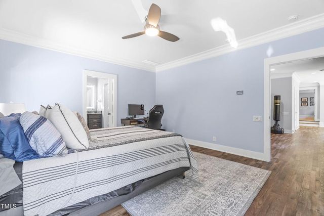 261 Lexington Dr, Apex, NC 27523