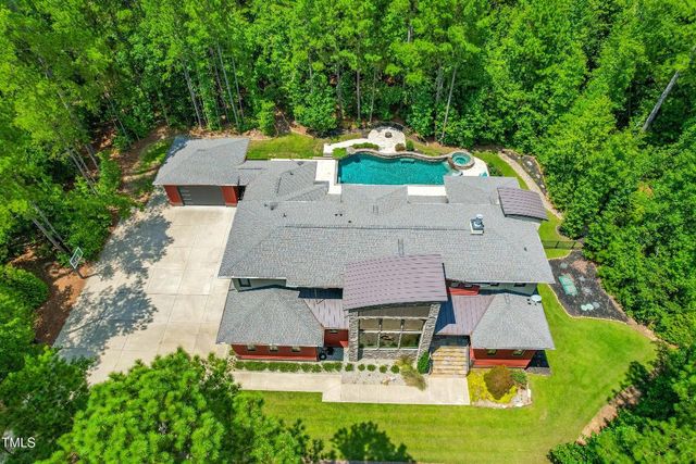 261 Lexington Dr, Apex, NC 27523