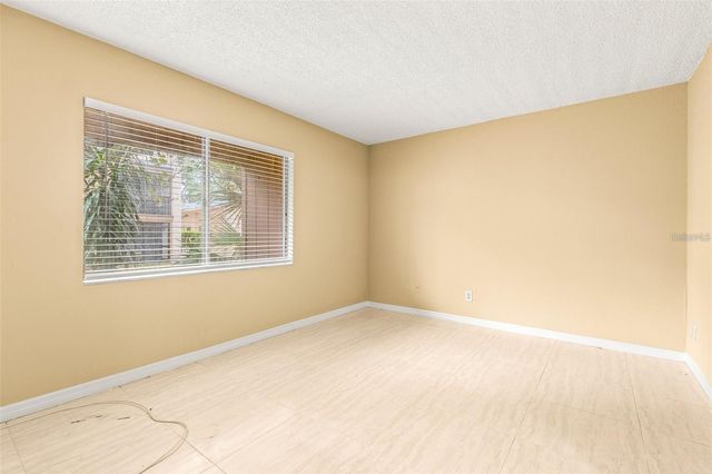 7510 PRESLEY PLACE 99-B, Tampa, FL 33617