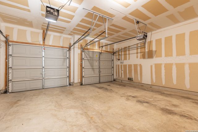 968 PERSIAN GDN, San Antonio, TX 78260