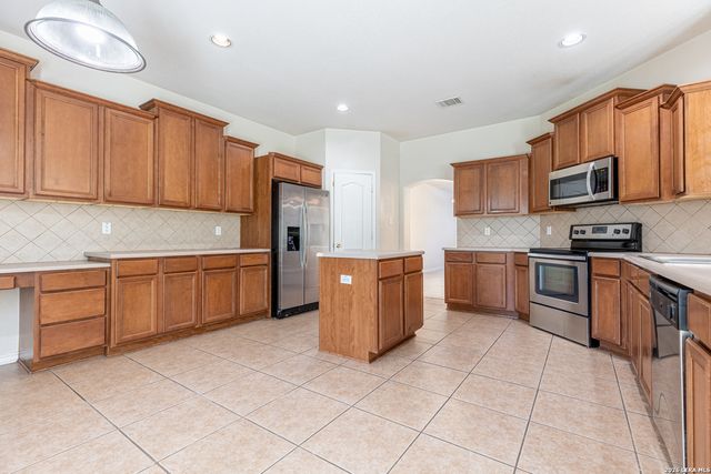 968 PERSIAN GDN, San Antonio, TX 78260