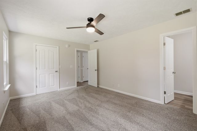 2814 Wellington Pl, Murfreesboro, TN 37128