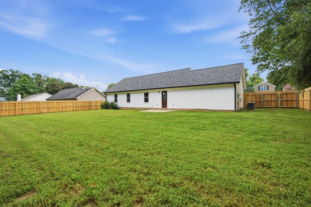 2814 Wellington Pl, Murfreesboro, TN 37128