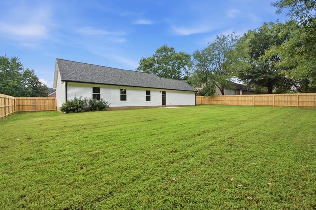 2814 Wellington Pl, Murfreesboro, TN 37128