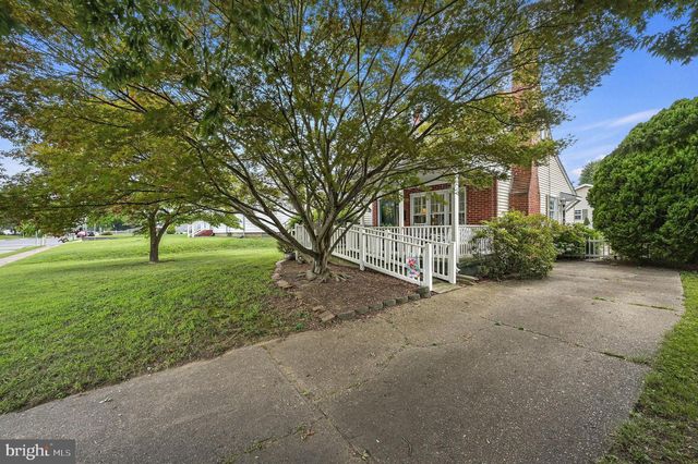 604 LAKEWOOD PL, Dover, DE 19904