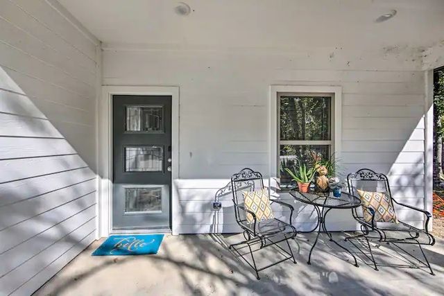 6150 Shawnee Drive, Mabank, TX 75156