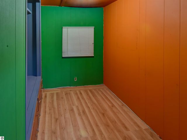 974 Parkway Drive, Tawas City, MI 48763