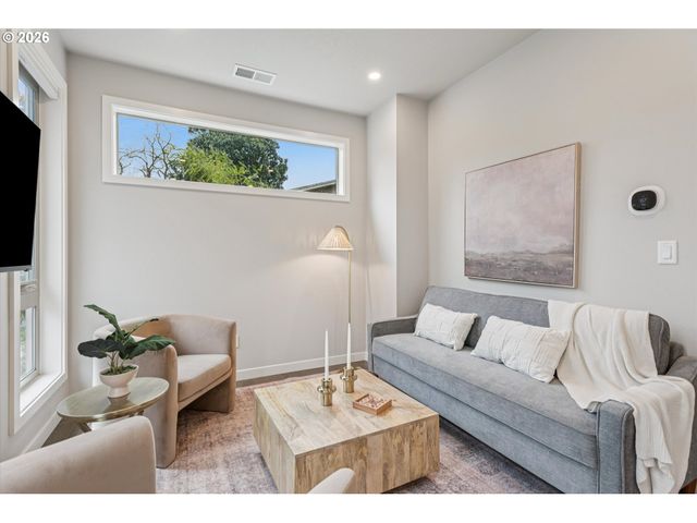 2511 Se 29TH Ave, Portland, OR 97202