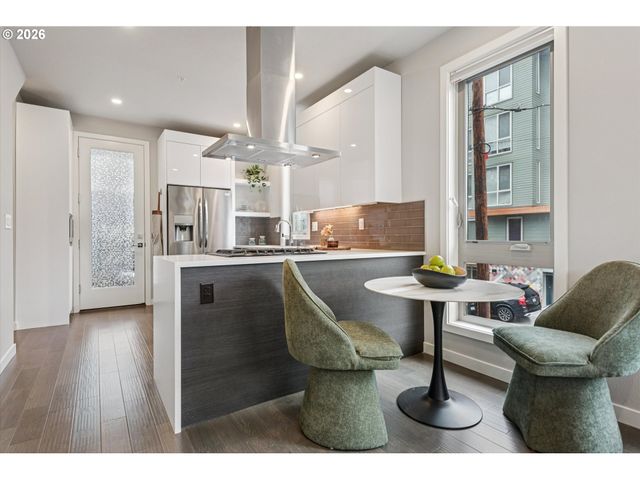 2511 Se 29TH Ave, Portland, OR 97202