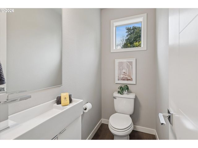 2511 Se 29TH Ave, Portland, OR 97202