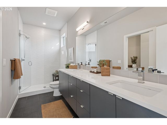 2511 Se 29TH Ave, Portland, OR 97202