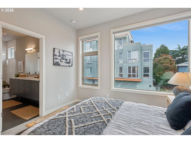 2511 Se 29TH Ave, Portland, OR 97202