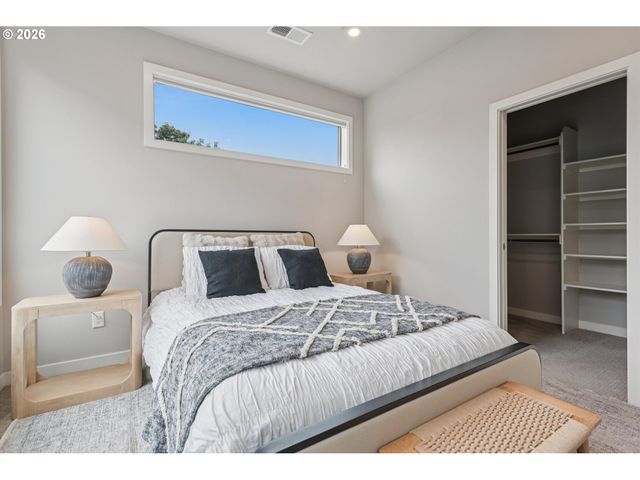 2511 Se 29TH Ave, Portland, OR 97202