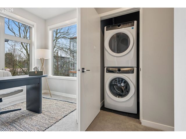 2511 Se 29TH Ave, Portland, OR 97202