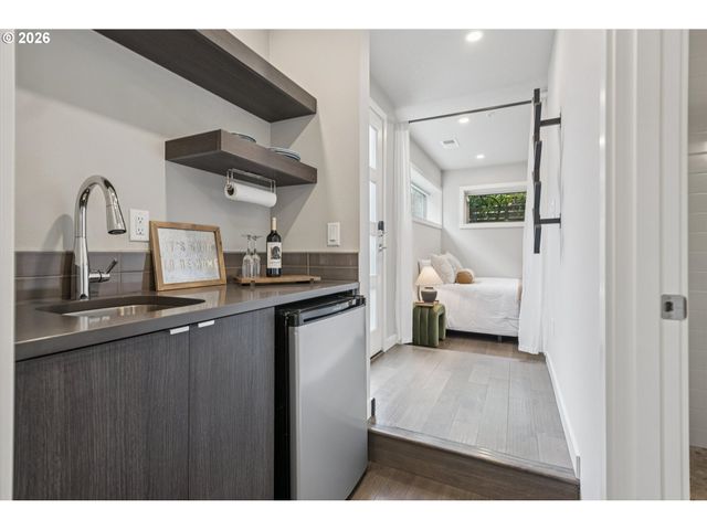 2511 Se 29TH Ave, Portland, OR 97202