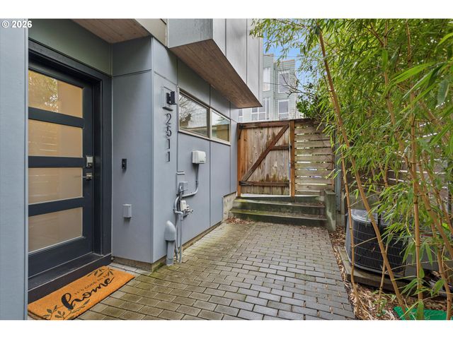 2511 Se 29TH Ave, Portland, OR 97202